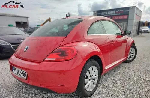 VOLKSWAGEN Beetle 