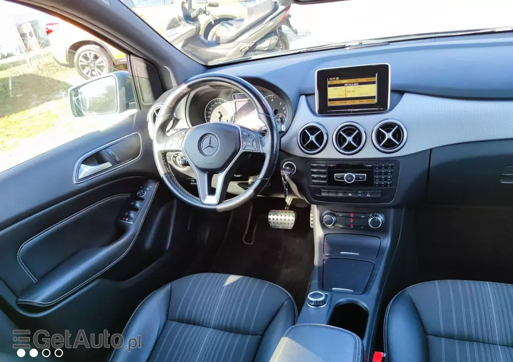 MERCEDES-BENZ Klasa B 200 CDI (BlueEFFICIENCY) 7G-DCT