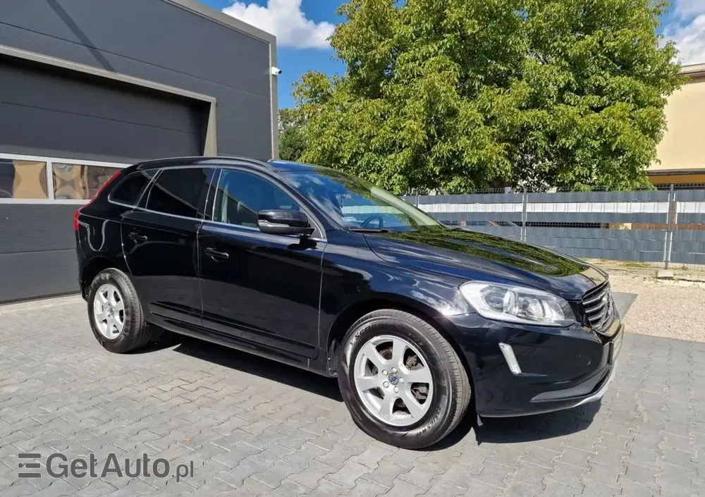 VOLVO XC 60 D4 Drive-E Summum