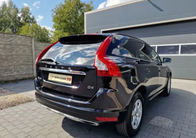 VOLVO XC 60 D4 Drive-E Summum