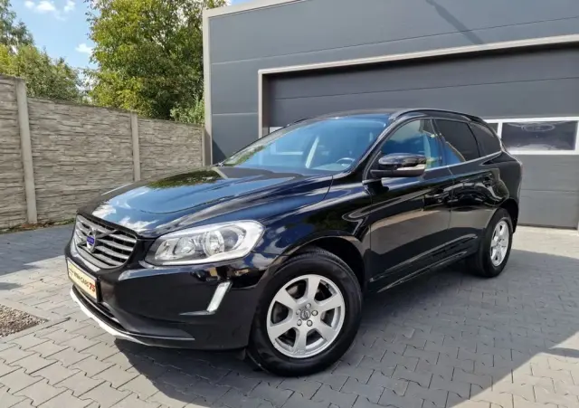 VOLVO XC 60 D4 Drive-E Summum