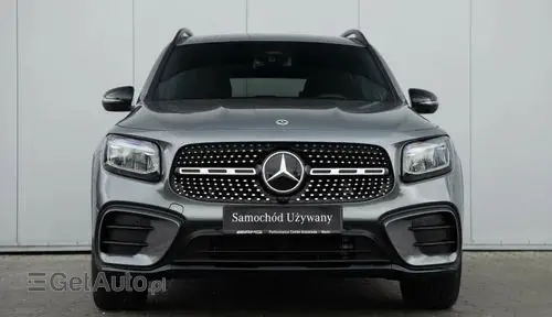 MERCEDES-BENZ GLB 