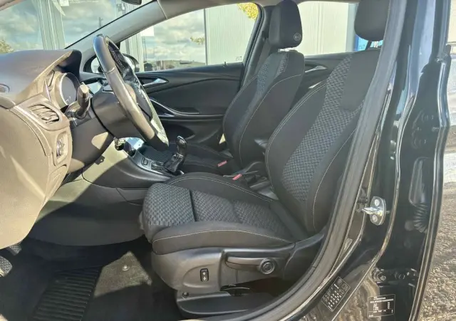 OPEL Astra 1.4 Turbo Active