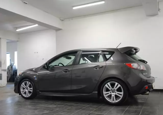 MAZDA 3 1.6 Sport Exclusive
