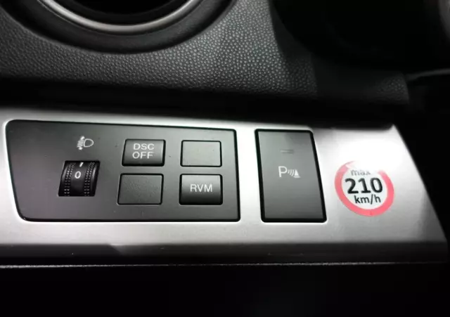 MAZDA 3 1.6 Sport Exclusive