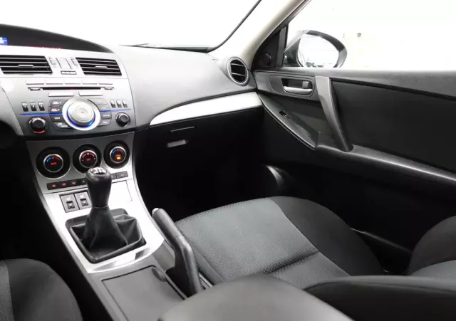 MAZDA 3 1.6 Sport Exclusive