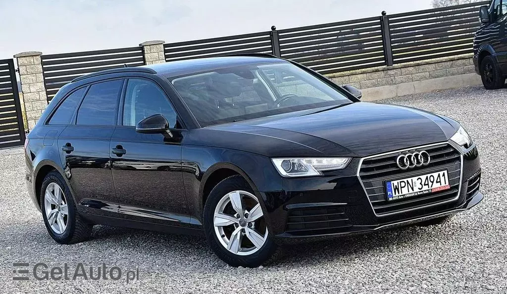 AUDI A4 