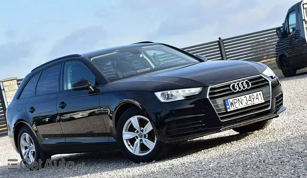 AUDI A4 