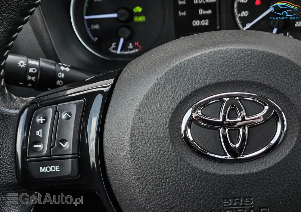 TOYOTA Yaris Hybrid 100 Dynamic EU6