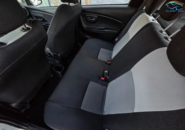 TOYOTA Yaris Hybrid 100 Dynamic EU6