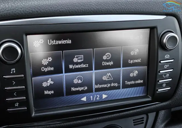 TOYOTA Yaris Hybrid 100 Dynamic EU6