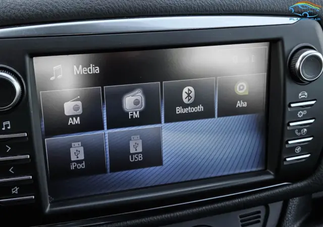 TOYOTA Yaris Hybrid 100 Dynamic EU6