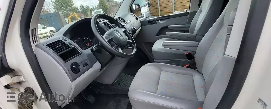VOLKSWAGEN TRANSPORTER 