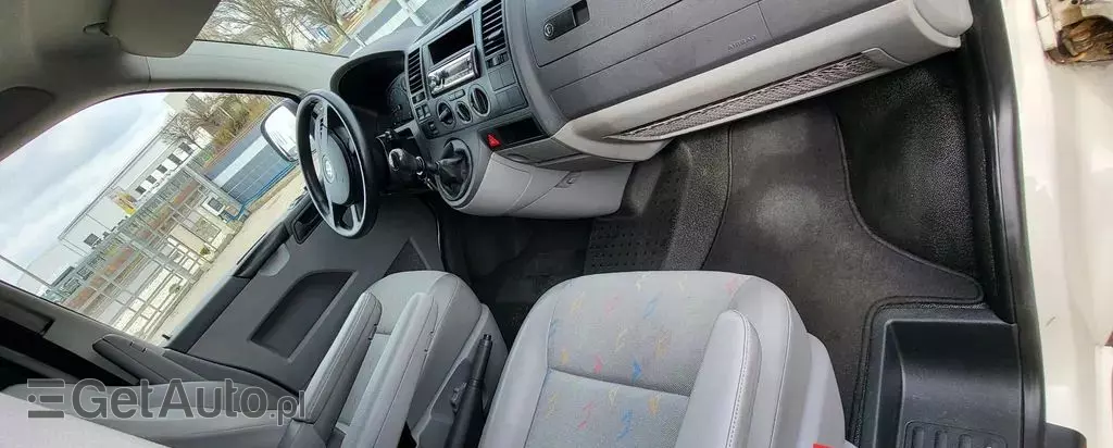 VOLKSWAGEN TRANSPORTER 