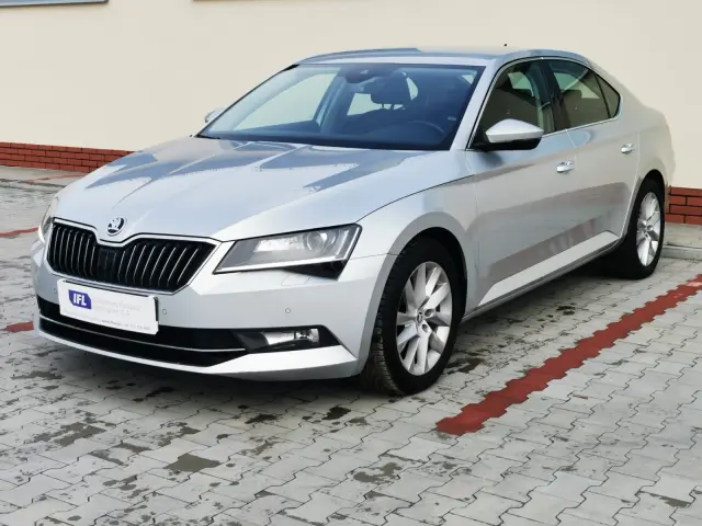 SKODA Superb Ambition