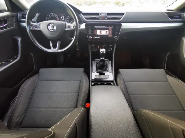 SKODA Superb Ambition