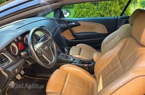 OPEL Cascada 