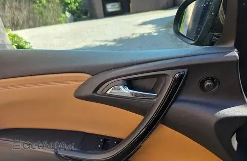 OPEL Cascada 