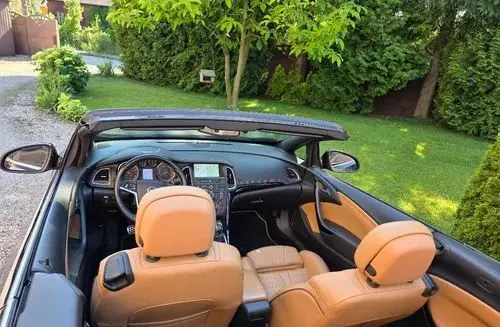 OPEL Cascada 