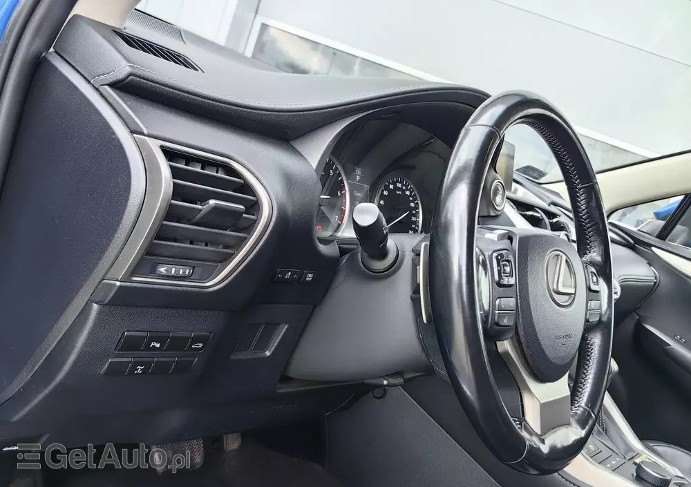 LEXUS NX 200t Prestige AWD