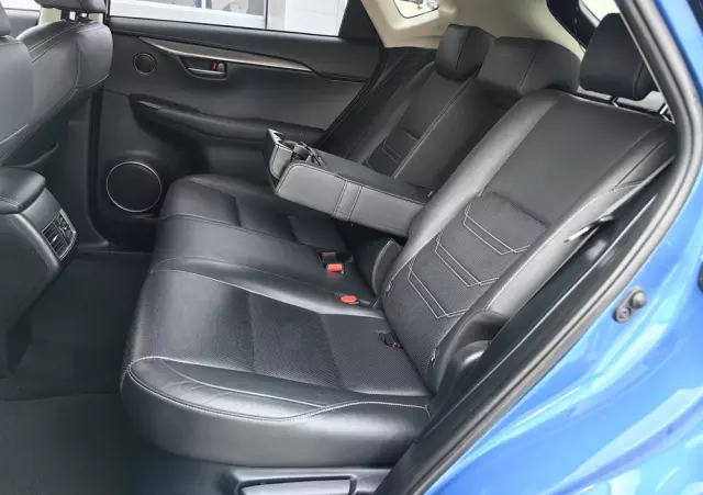 LEXUS NX 200t Prestige AWD