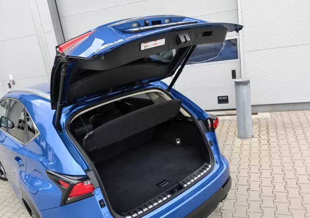 LEXUS NX 200t Prestige AWD