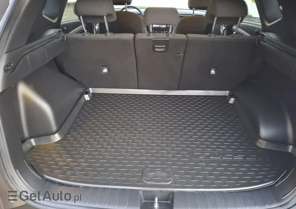 HYUNDAI Tucson 1.6 CRDi 2WD Select