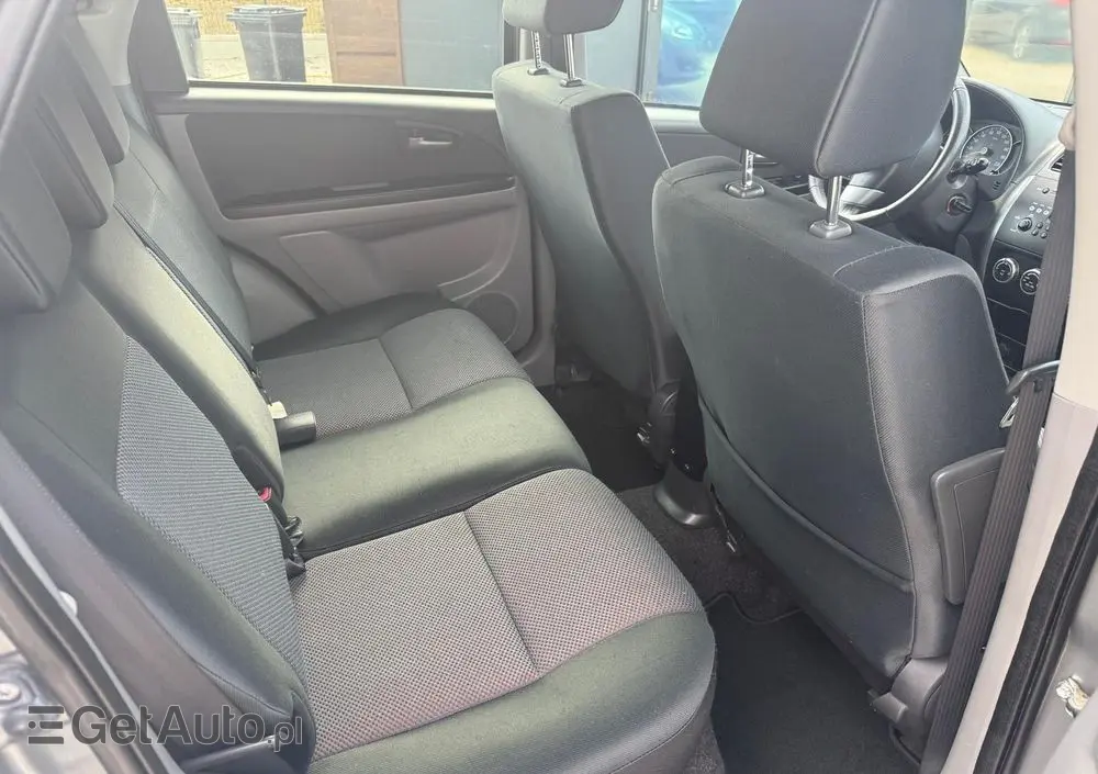 SUZUKI SX4 1.6 VVT Streetline 4x2 Club