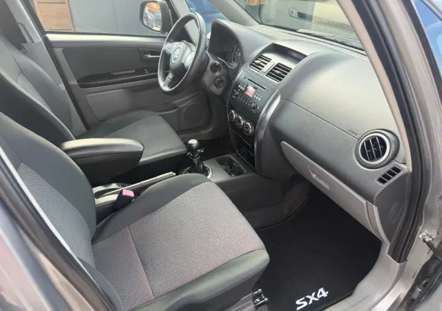 SUZUKI SX4 1.6 VVT Streetline 4x2 Club