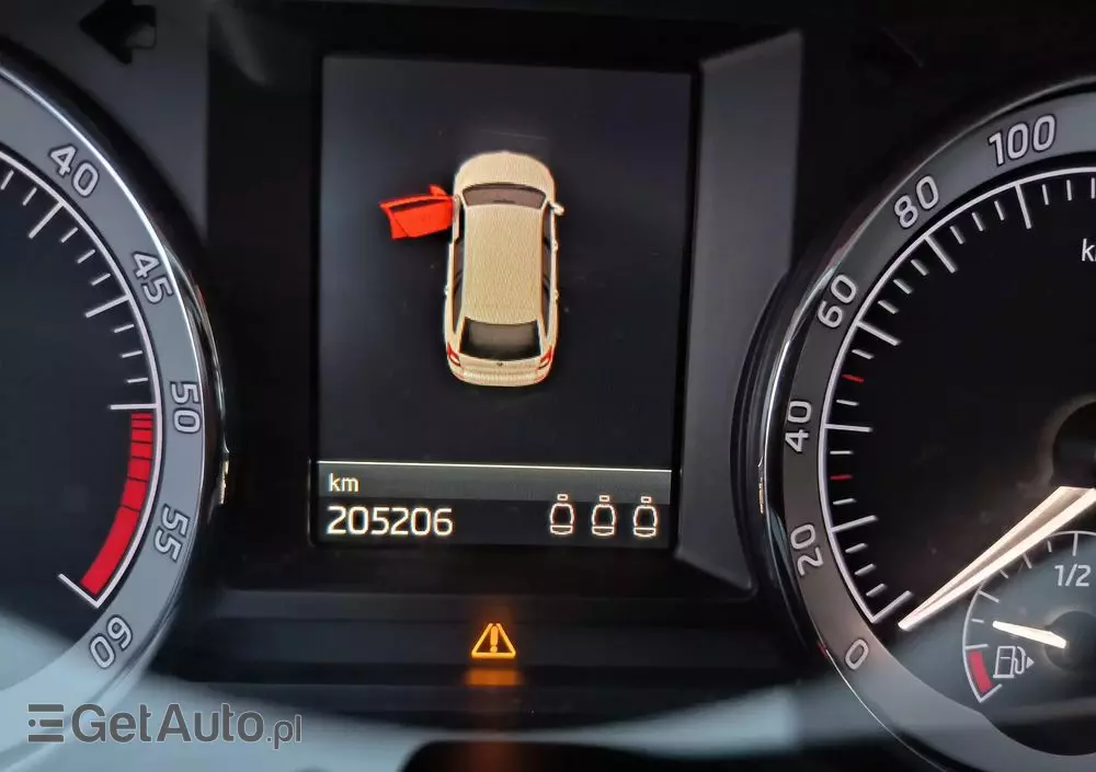 SKODA Octavia Combi 1.6 TDI DSG Premium Edition