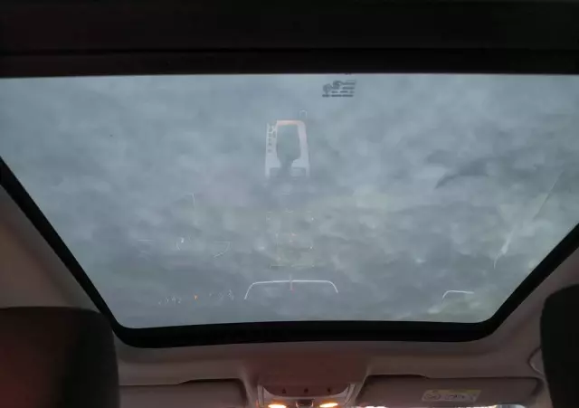 SKODA Octavia Combi 1.6 TDI DSG Premium Edition