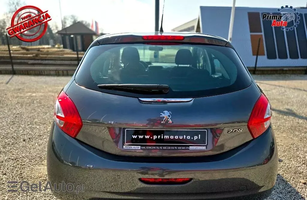 PEUGEOT 208 