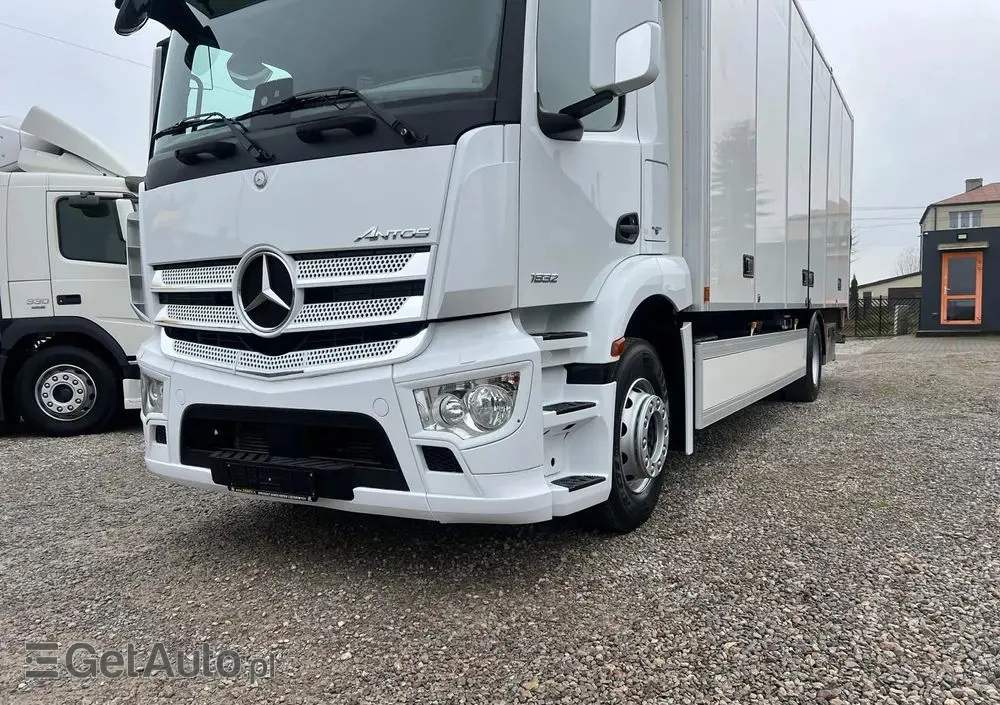 MERCEDES-BENZ Antos 1832 / Izoterma / Euro 6 / Winda / 
