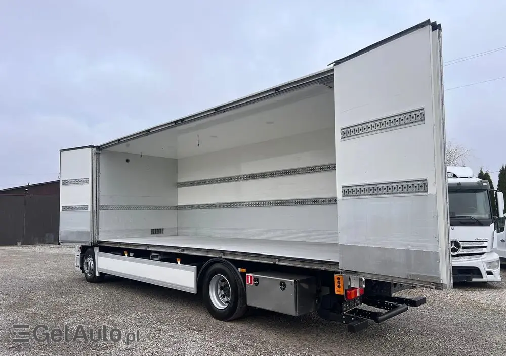 MERCEDES-BENZ Antos 1832 / Izoterma / Euro 6 / Winda / 