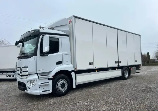 MERCEDES-BENZ Antos 1832 / Izoterma / Euro 6 / Winda / 
