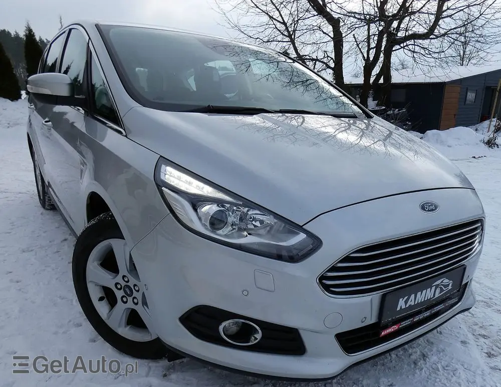 FORD S-Max 1.5 EcoBoost Titanium