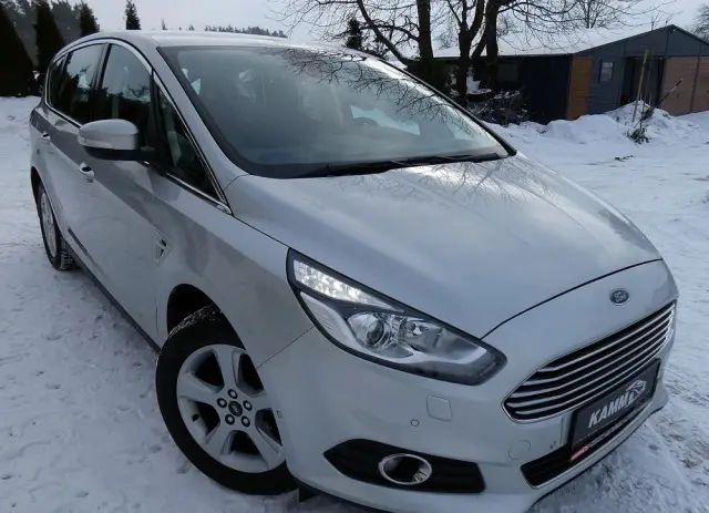 FORD S-Max 1.5 EcoBoost Titanium