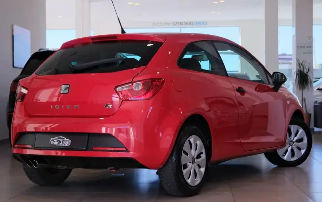 SEAT Ibiza SC 1.4 TSI DSG FR