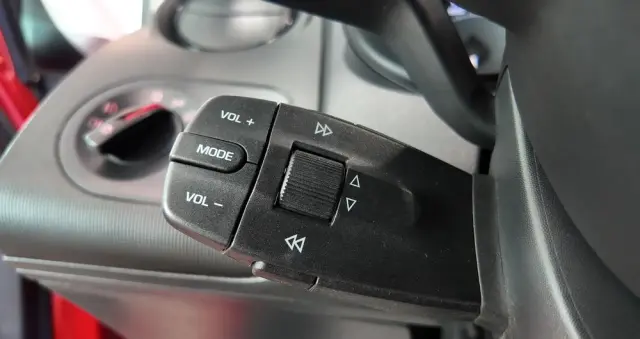 SEAT Ibiza SC 1.4 TSI DSG FR