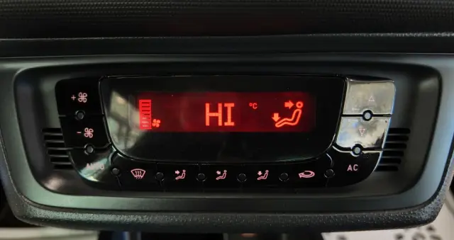 SEAT Ibiza SC 1.4 TSI DSG FR