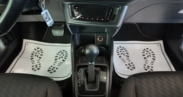 SEAT Ibiza SC 1.4 TSI DSG FR