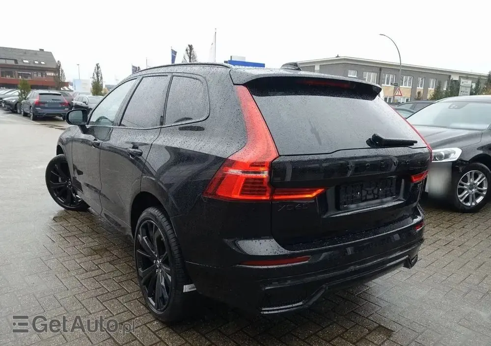VOLVO XC 60 B5 B AWD Ultra Black Edition