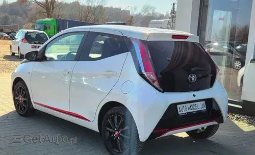 TOYOTA Aygo 