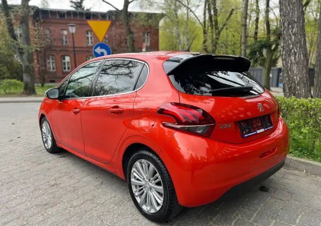 PEUGEOT 208 1.6 BlueHDi Allure S&S