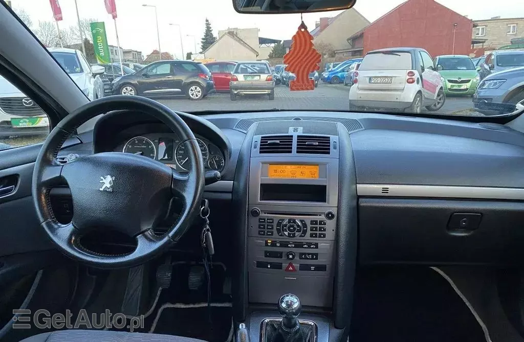 PEUGEOT 407 