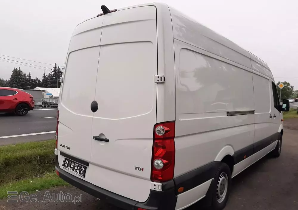 VOLKSWAGEN Crafter 