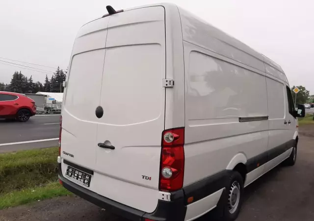 VOLKSWAGEN Crafter 