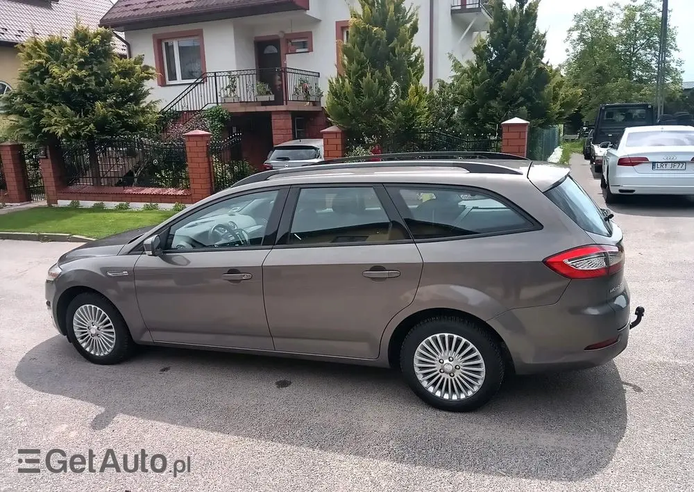 FORD Mondeo 1.6 Platinium X Plus (Trend)