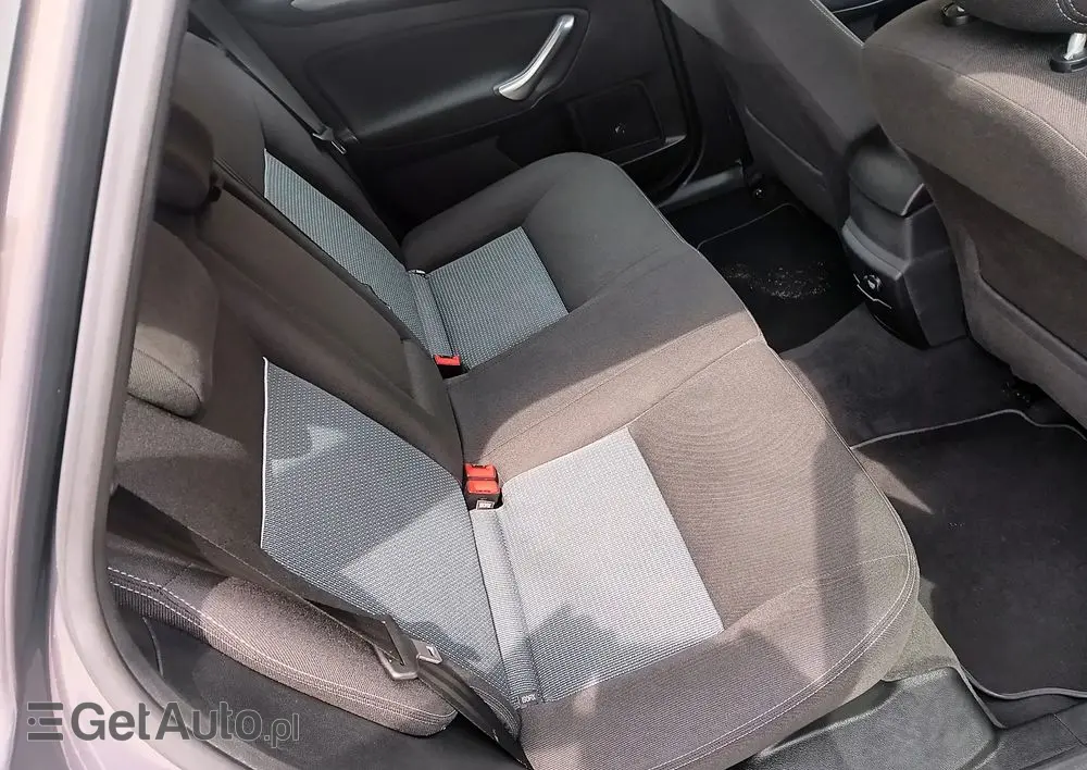 FORD Mondeo 1.6 Platinium X Plus (Trend)