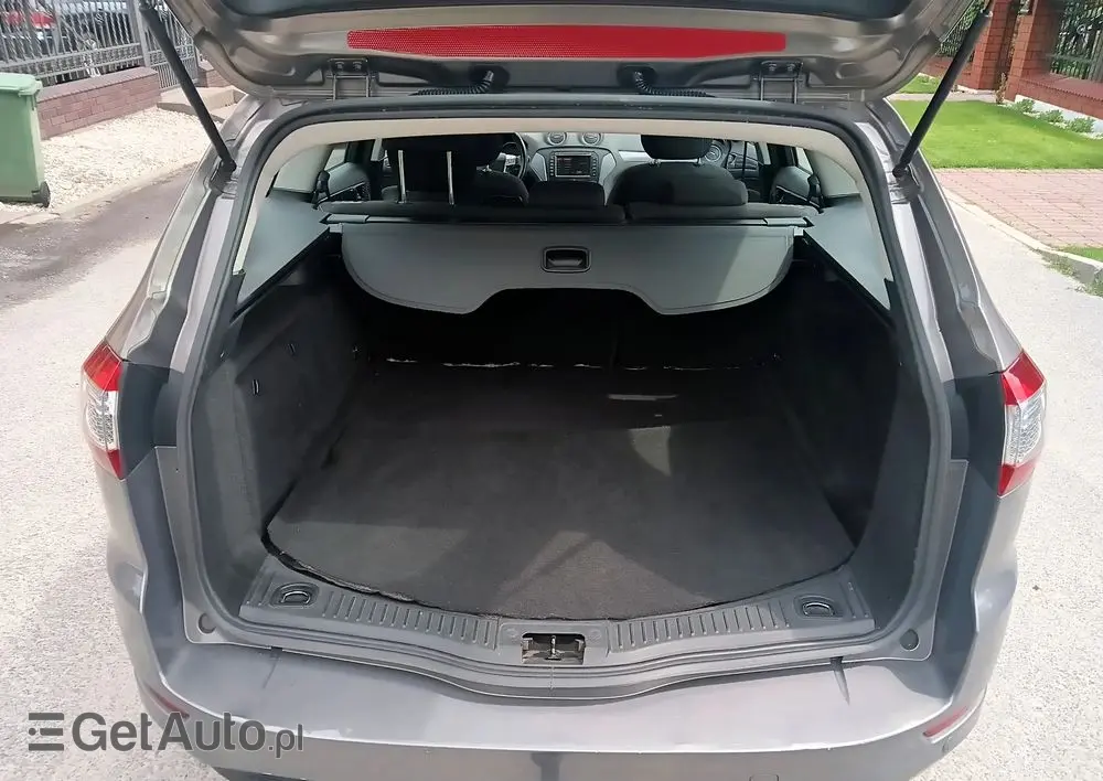 FORD Mondeo 1.6 Platinium X Plus (Trend)